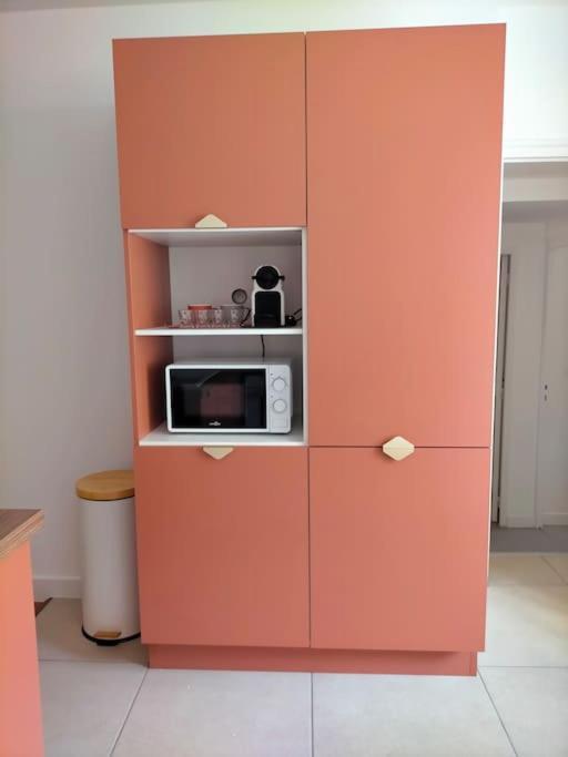 "Le Boheme", Logement Cosy, Au Calme Vertrieu エクステリア 写真